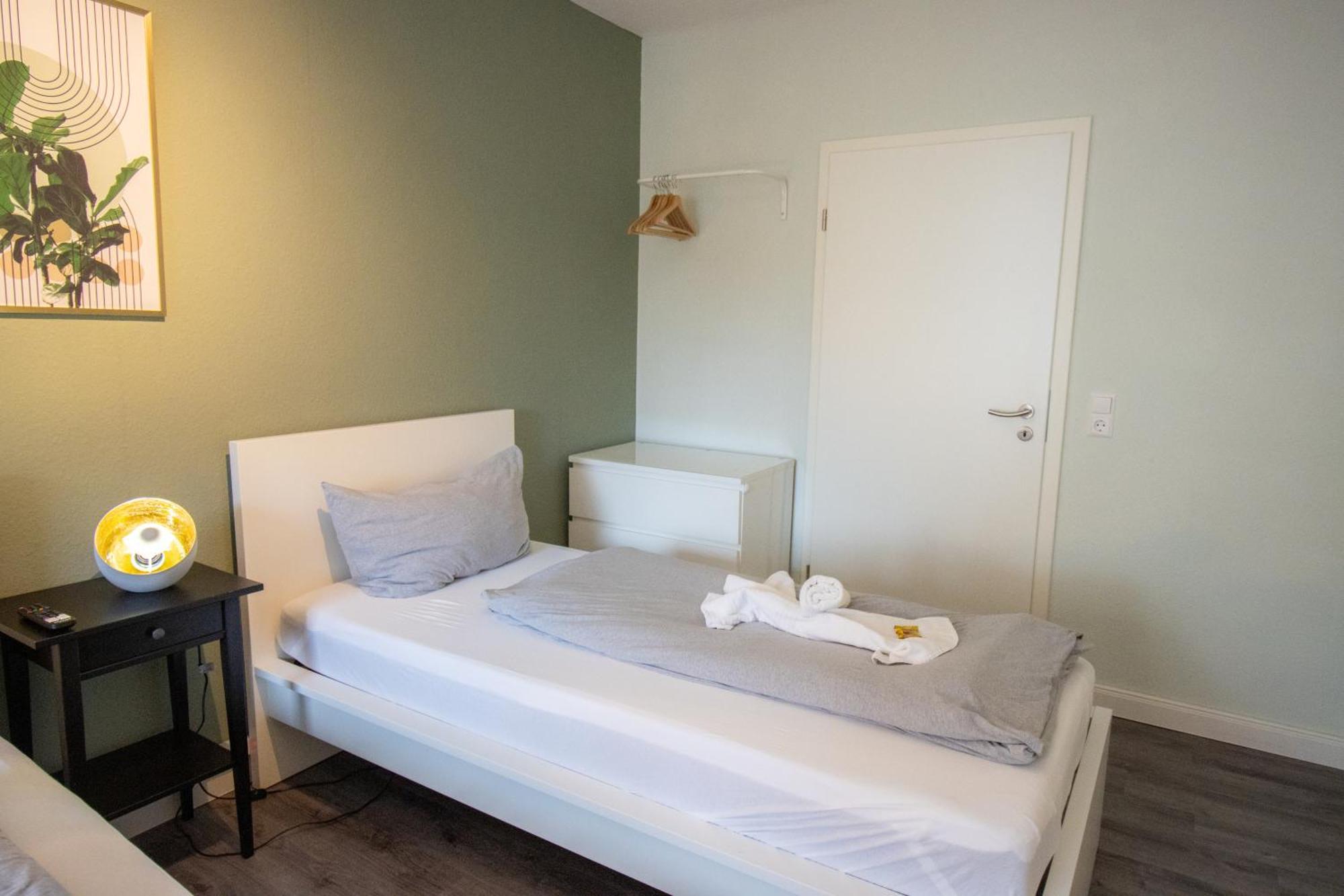 Wohnung Fuer 5 Gaeste Grosse Kueche Messe- Und Citynah Hannover Exterior foto